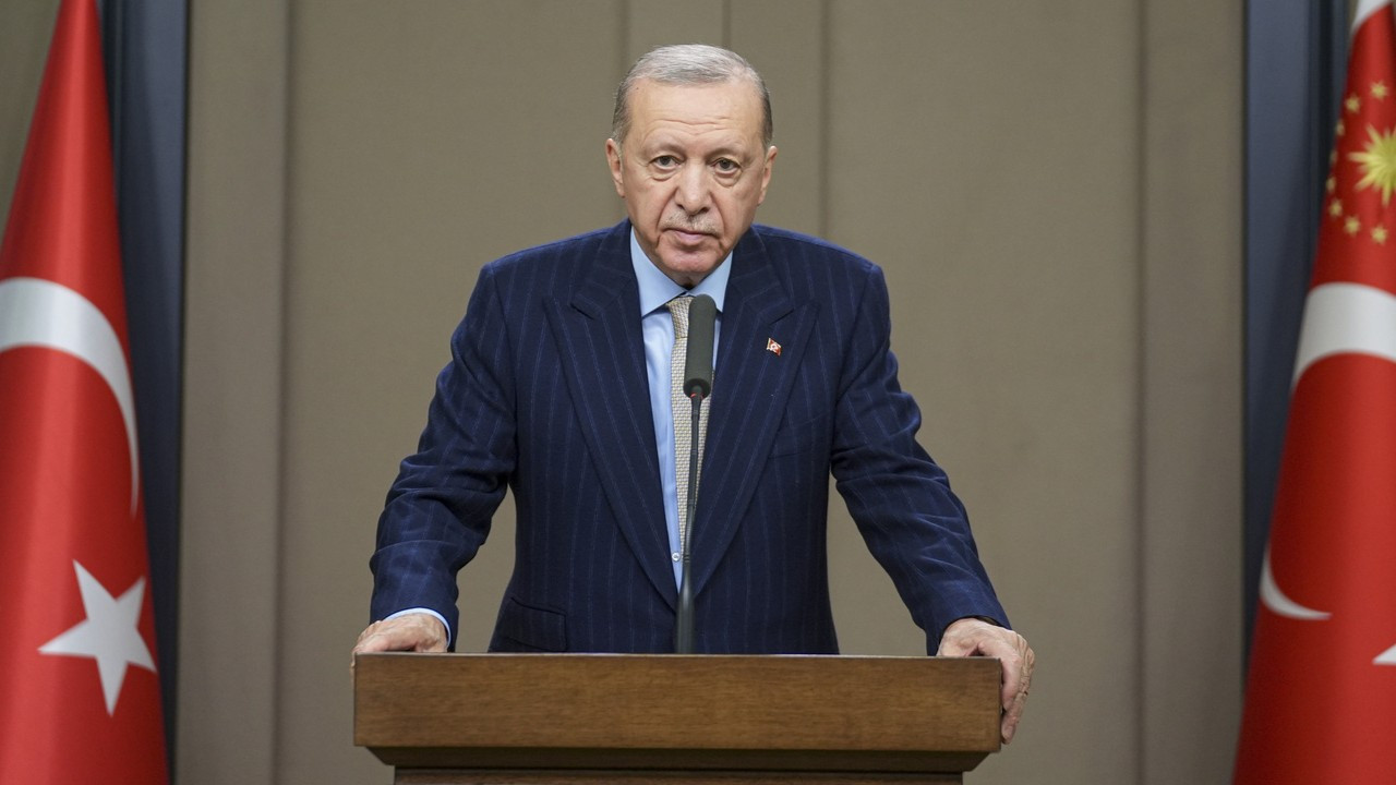 Cumhurbaşkanı Erdoğan’dan eski Katar Emiri için taziye mesajı Img