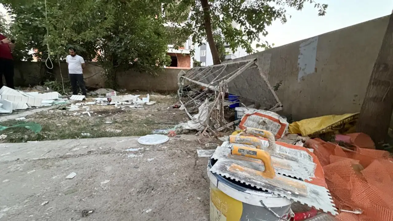 Siverek’te iş cinayeti! İnşaat asansörünün halatı koptu: 2 işçi hayatını kaybetti! Img